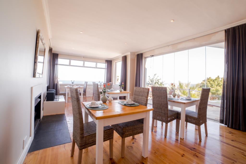 Finchley Guesthouse In Camps Bay Cape Town Exterior foto