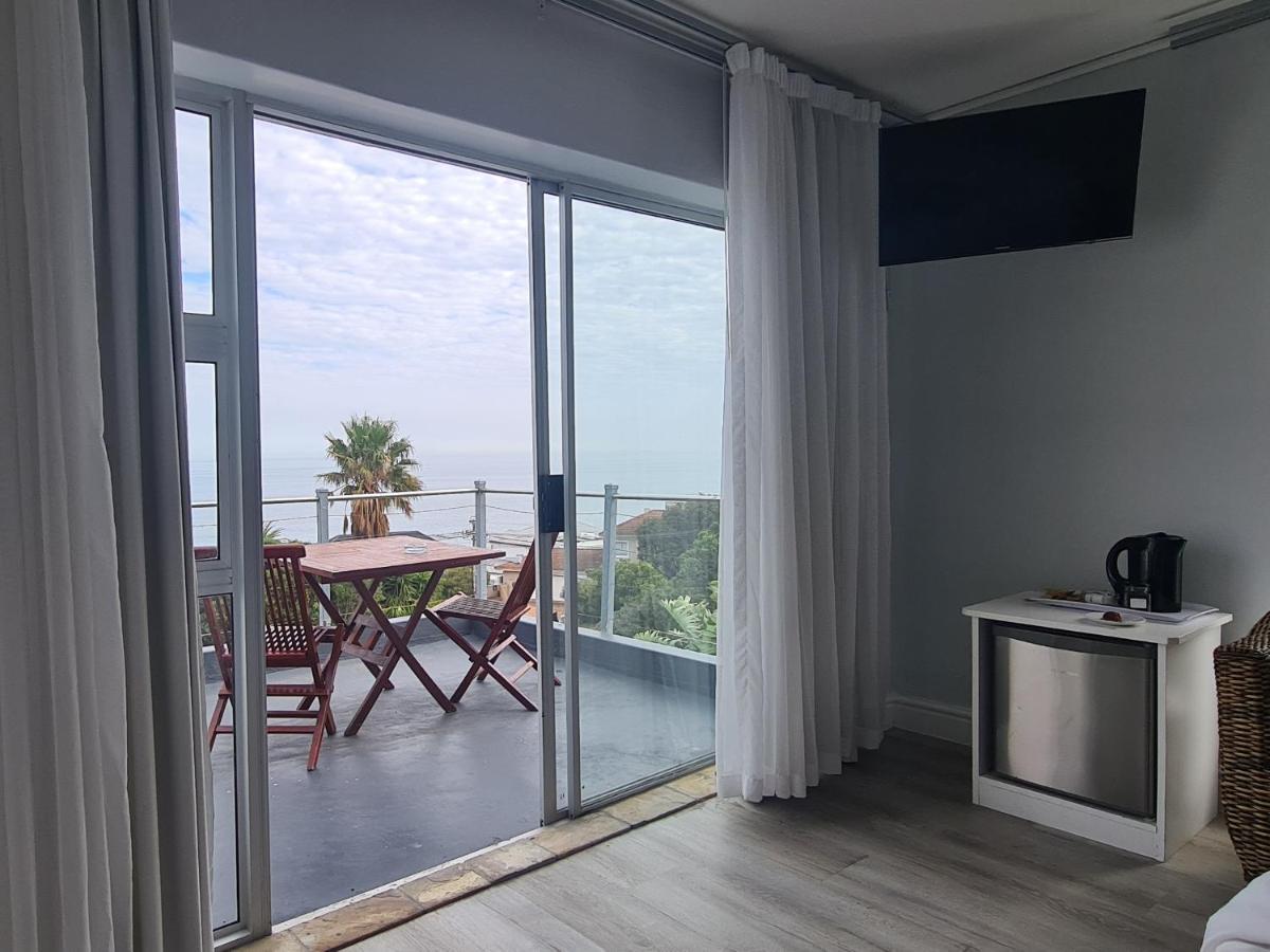 Finchley Guesthouse In Camps Bay Cape Town Exterior foto